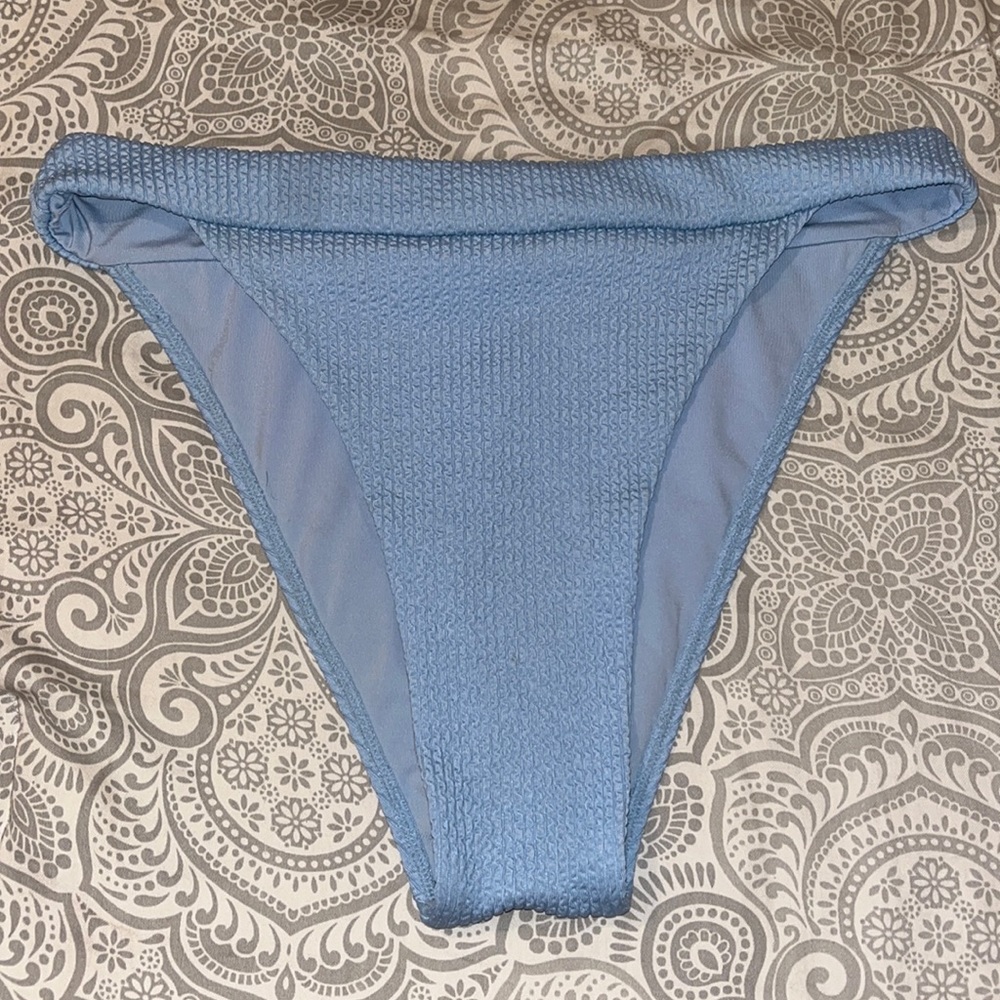 Monday Swimwear Argentina Bottom in Periwinkle crinkle